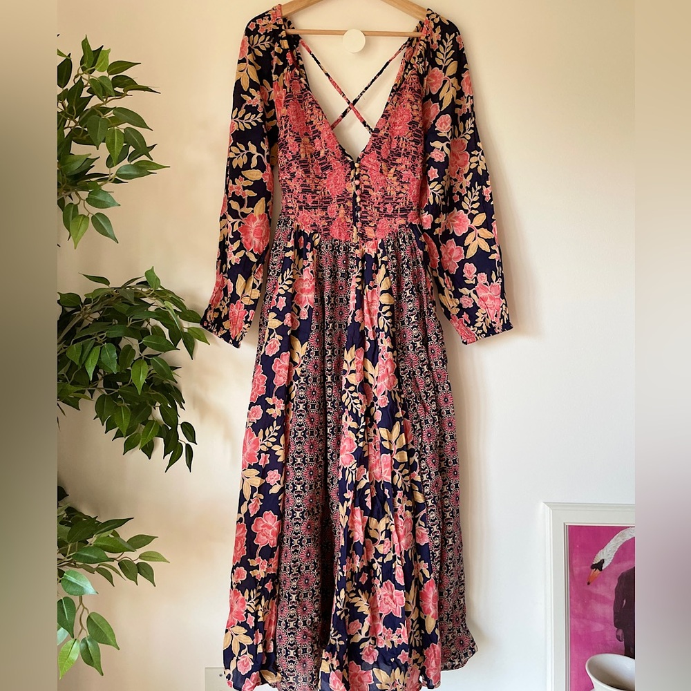 NEW Free People A New Way Maxi Dress In Navy Combo Floral - Picture 7 of 13